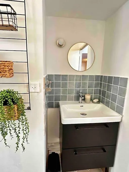 Grand T2 De Caractere Apartment Avignon